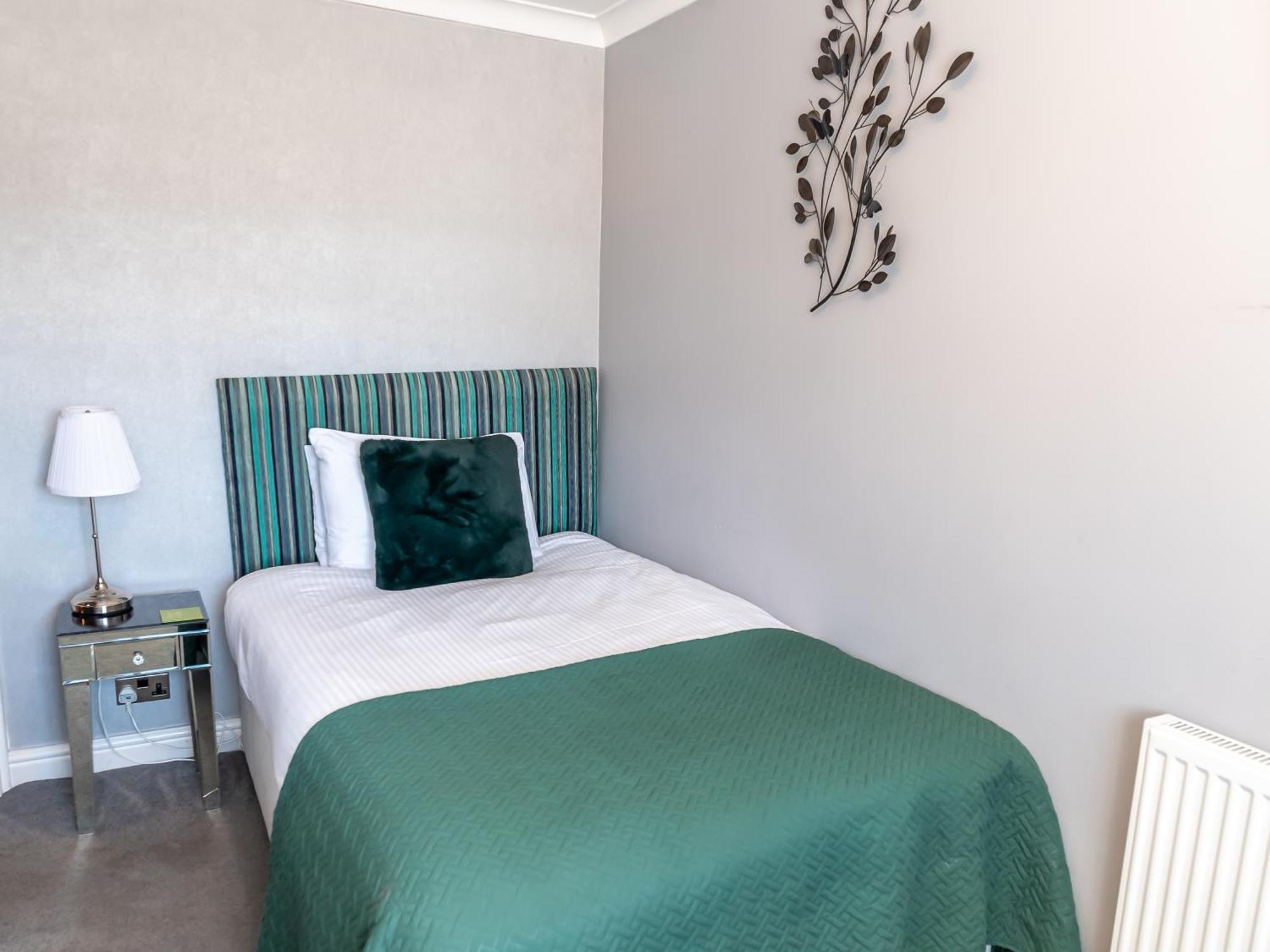 The Kenley Hotel Blackpool Esterno foto